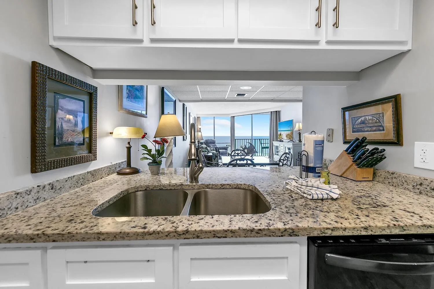 Windward 604 At Edgewater Aparthotel Panama City Beach